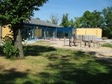 Außenanlage und Spielplatz