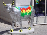 Baumarkt-Kuh am Holzmarkt