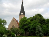 Neogotische Kirche in Maasdorf